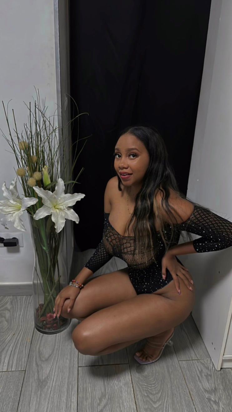 Foto de Ivana escort elegante en Valencia